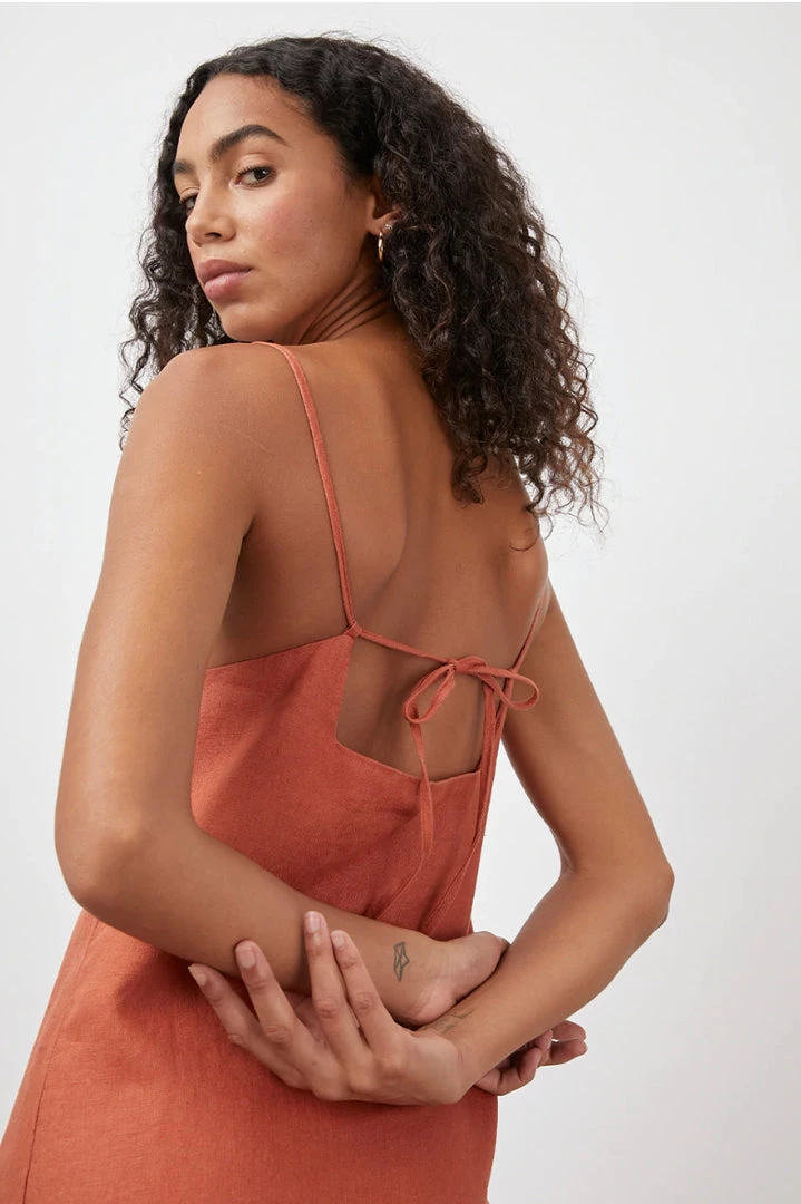 RAILS DEMI HENNA NEW ARRIVALS 6 RAILS DEMI HENNA NEW ARRIVALS