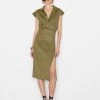 NEW ARRIVALS FRAME SLEEVELESS TWIST DRESS