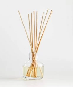 NEW ARRIVALS ILLUME GARDENIA 30Z DIFFUSER