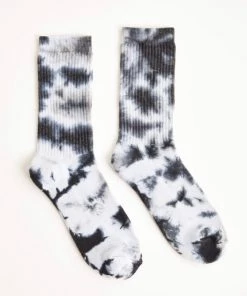 Z SUPPLY BLACK TIE DYE SOCKS