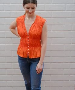 FRAME RUCHED V-NECK SLEVELESS BLOUSE