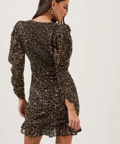 ASTR VICTORIA FLORAL RUCHED MINI DRESS 13 ASTR VICTORIA FLORAL RUCHED MINI DRESS