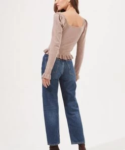 ASTR MATTIE CINCHED RUFFLE SWEATER NEW ARRIVALS