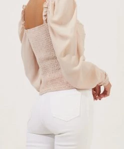 NEW ARRIVALS ASTR SQUARE NECK PUFF SLEEVE TOP