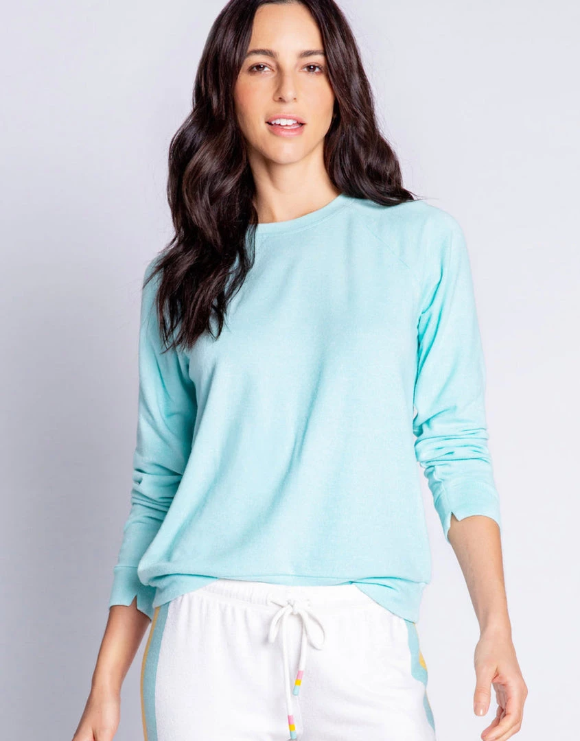 P.J. SALVAGE LOVE MAKES THE WORLD GO ROUND L/S TOP 8 P.J. SALVAGE LOVE MAKES THE WORLD GO ROUND L/S TOP