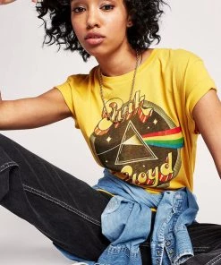 NEW ARRIVALS DAYDREAMER PINK FLYODT ANY COLOUR YOU LIKE TOUR TEE