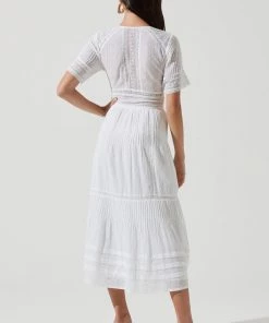 ASTR HONEYMOON DRESS NEW ARRIVALS