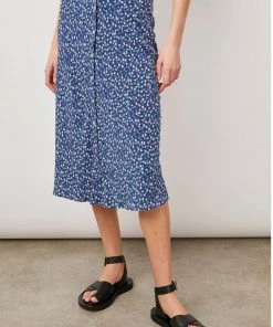 RAILS ROSETTA DITSY FLORAL SKIRT NEW ARRIVALS