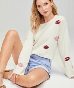 WILDFOX LOVER’S KISS SWEATER NEW ARRIVALS