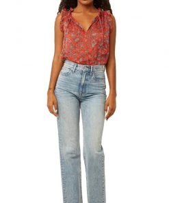 MISA ABRIL TOP NEW ARRIVALS