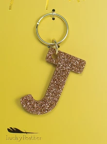LUCKY FEATHER GLITTER LETTER KEYCHAIN