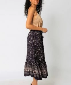 OLIVACEOUS MIDNIGHT FLORAL MIDI SKIRT