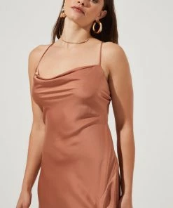 ASTR GAIA MIDI DRESS NEW ARRIVALS