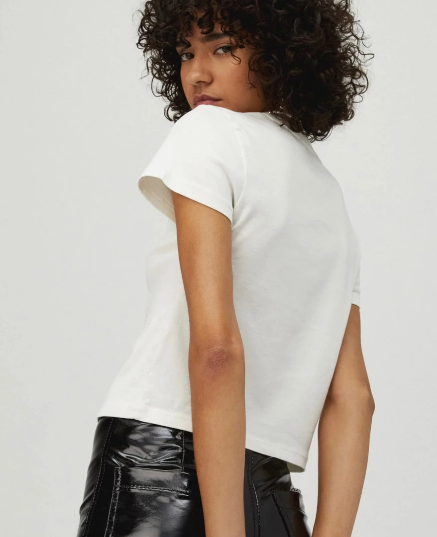 DAYDREAMER LA SONNY & CHER POSTER SHRUNKEN TEE NEW ARRIVALS 8 DAYDREAMER LA SONNY & CHER POSTER SHRUNKEN TEE NEW ARRIVALS