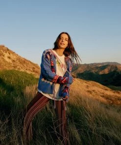 NEW ARRIVALS DAYDREAMER GRATEFUL DEAD DANCING BEARS WEEKEND TEE