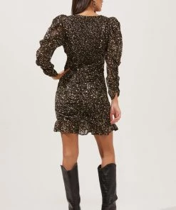 ASTR VICTORIA FLORAL RUCHED MINI DRESS 11 ASTR VICTORIA FLORAL RUCHED MINI DRESS