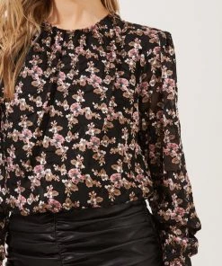 ASTR DUCHESS FLORAL TOP TOPS