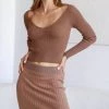 KNITITUDE LA SURI DEEP V PULLOVER