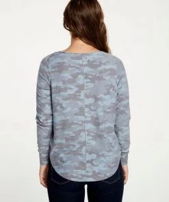 CHASER LONG SLEEVE V NECK PULLOVER 9 CHASER LONG SLEEVE V NECK PULLOVER