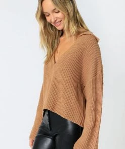 OLIVACEOUS COLLARED PULLOVER SWEATER