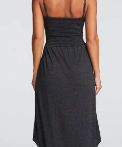CHASER TRIBLEND JERSEY SMOCKED MIDI SUNDRESS