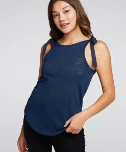 CHASER DOUBLE SCOOP TANK WITH TAPE BOWS