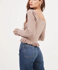 ASTR MATTIE CINCHED RUFFLE SWEATER NEW ARRIVALS