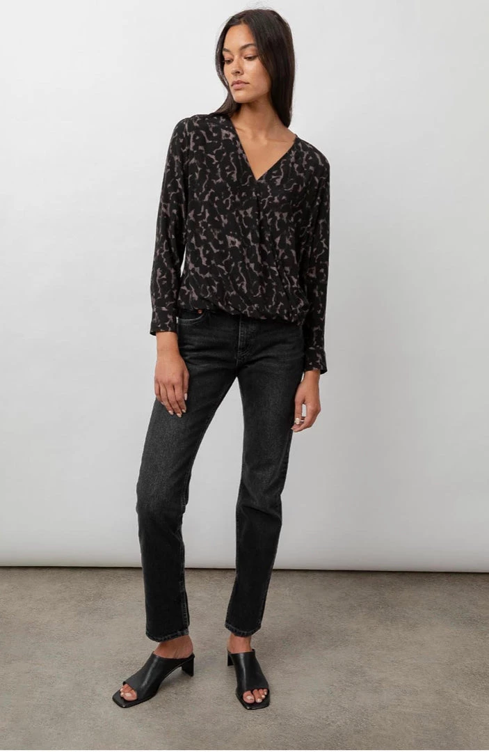 RAILS HILLARY DIFFUSED CHEETAH BLOUSE 4 RAILS HILLARY DIFFUSED CHEETAH BLOUSE