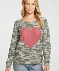 CHASER RED HEART CAMO PULLOVER SWEATERS & KNITS