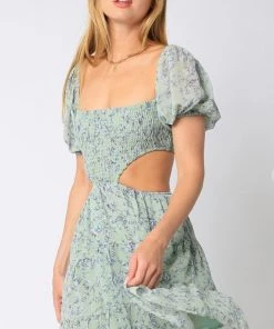 OLIVACEOUS NEW ARRIVALS OLIVAEOUS FLORAL SMOCKED MINI CUTOUT DRESS