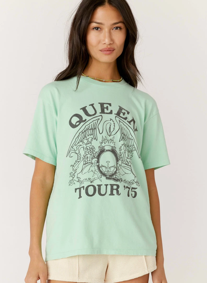 DAYDREAMER QUEEN 1975 WEEKEND TEE MINT NEW ARRIVALS 3 DAYDREAMER QUEEN 1975 WEEKEND TEE MINT NEW ARRIVALS