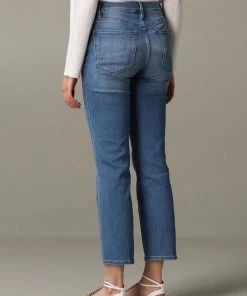 FRAME LE HIGH STRAIGHT LASKEY RIPS NEW ARRIVALS