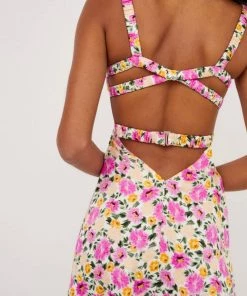 NEW ARRIVALS FOR LOVE & LEMONS JUNE MINI DRES 25 NEW ARRIVALS FOR LOVE & LEMONS JUNE MINI DRES