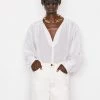 FRAME KAFTAN POPOVER BLOUSE BLANC NEW ARRIVALS